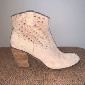 Vince Camuto Cream Heeled Boots